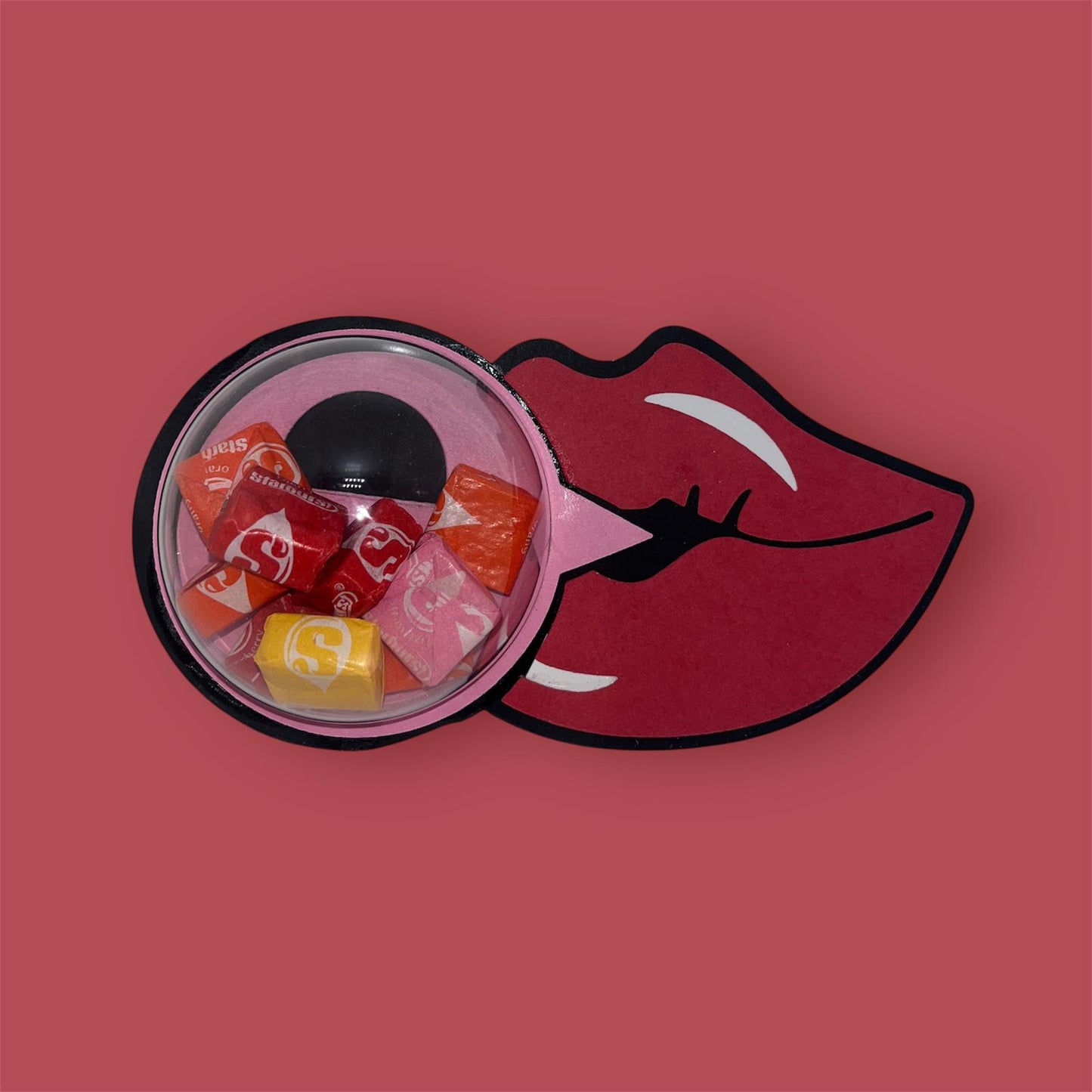 Bubble Gum Kiss Candy Dome (Candy Included)